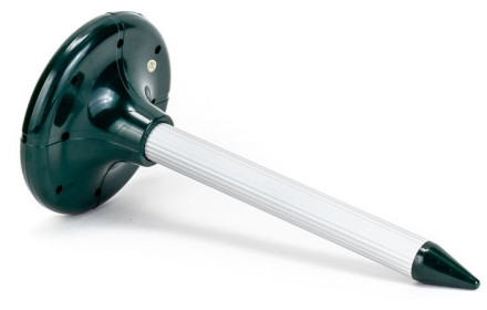 Отпугиватель кротов на солнечных батареях "ЭкоСнайпер GH-316" Отпугиватель кротов на солнечных батареях "ЭкоСнайпер GH-316"